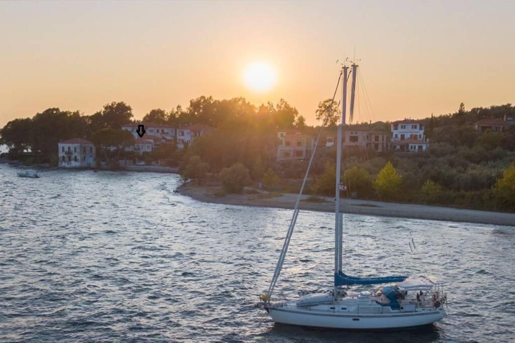Natali'S Villa By The Sea Като-Гацеа Экстерьер фото